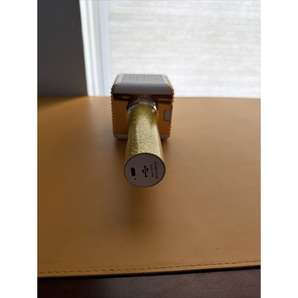 Pop Solo Wireless Bluetooth Karaoke Microphone & Speaker Gold Sparkle